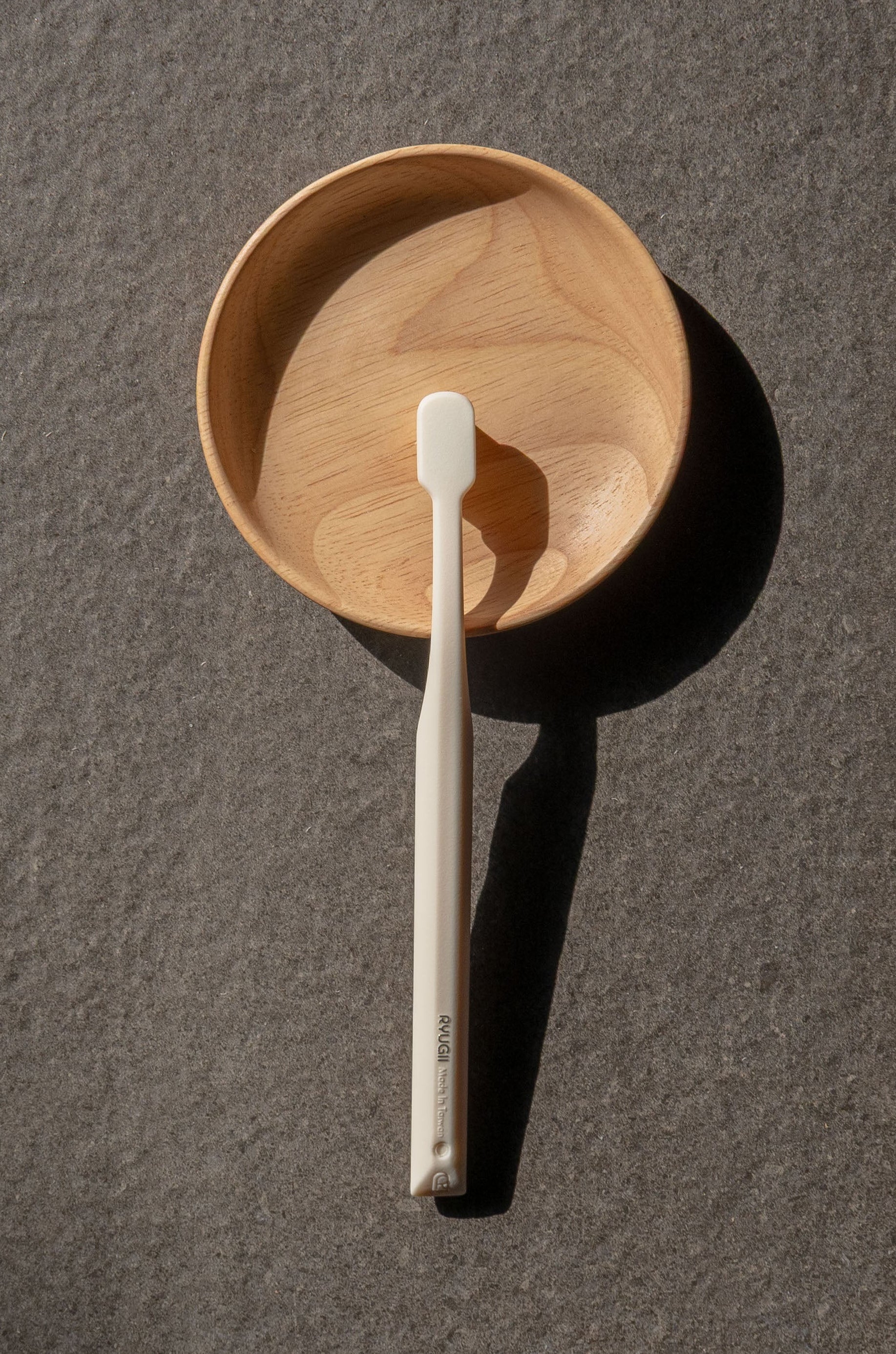 Classic 45°牙刷 Chamomile