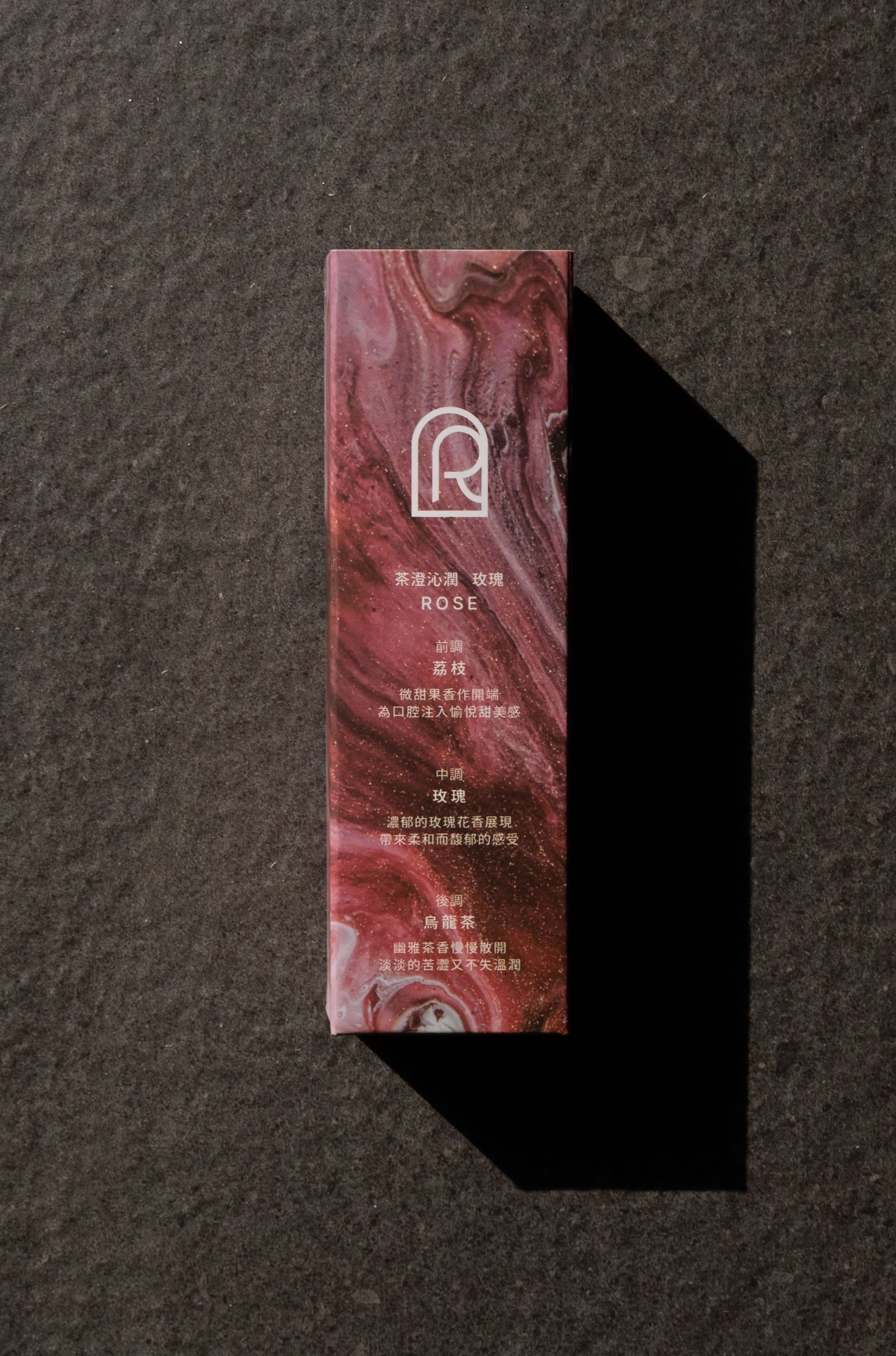 茶澄沁潤-溫和淨白牙膏