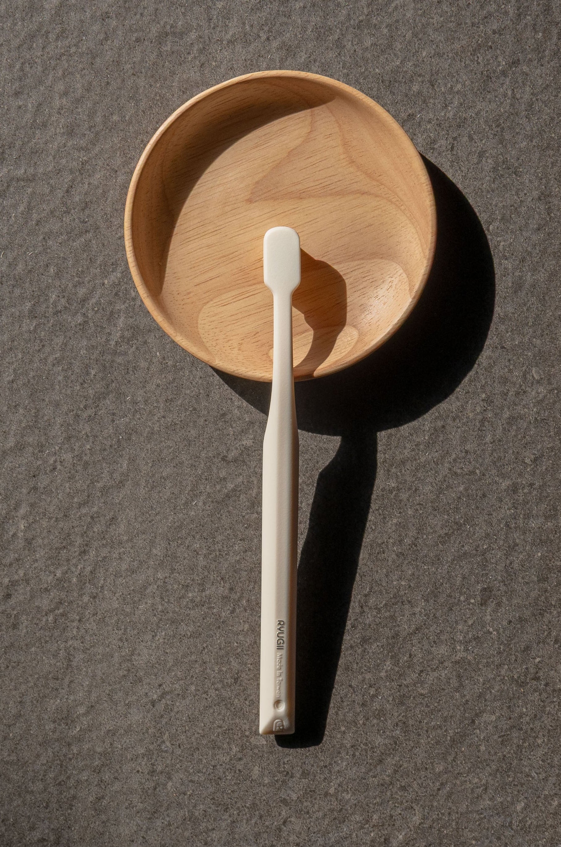 Feather Soft 45°牙刷 Chamomile